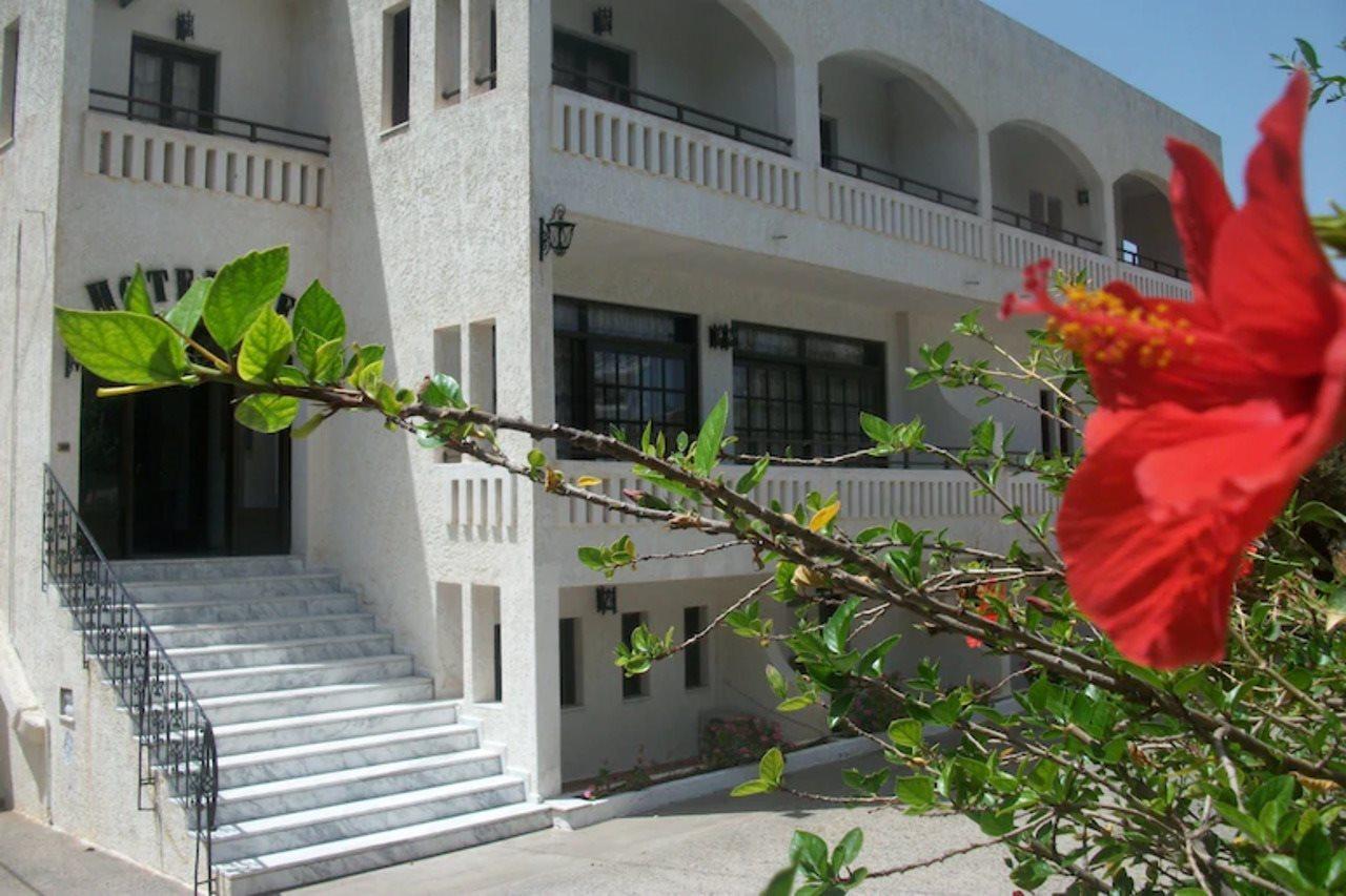 Efi Hotel ماليا المظهر الخارجي الصورة