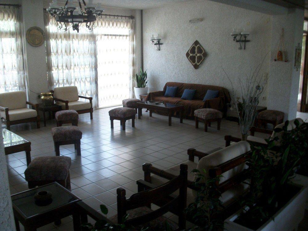 Efi Hotel ماليا المظهر الخارجي الصورة