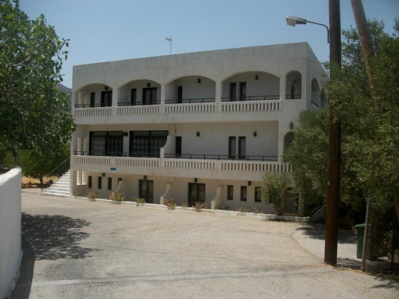 Efi Hotel ماليا المظهر الخارجي الصورة