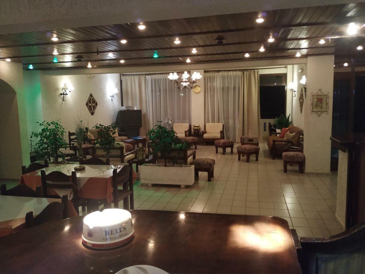 Efi Hotel ماليا المظهر الخارجي الصورة