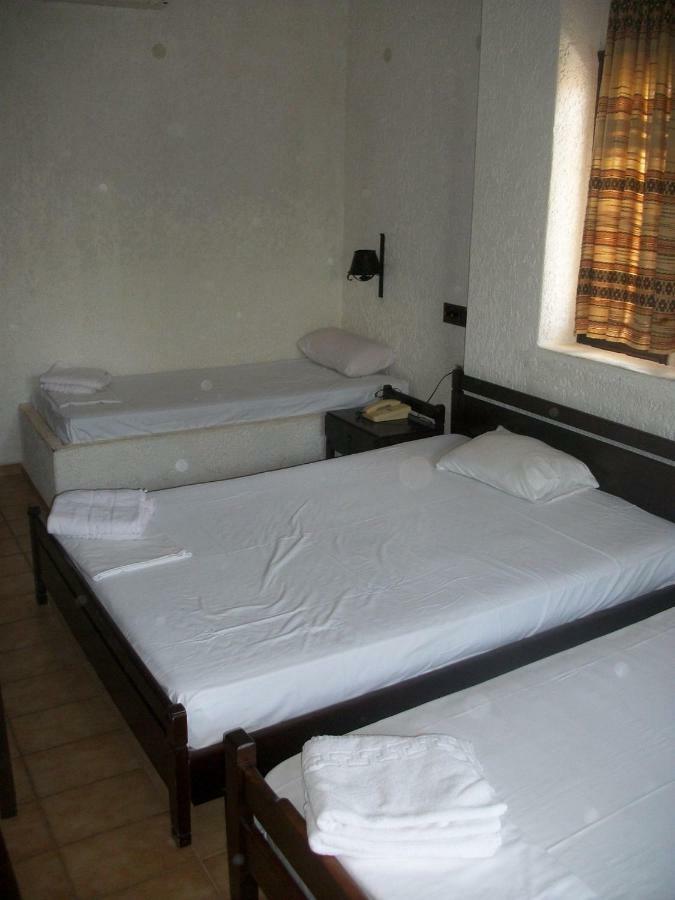 Efi Hotel ماليا المظهر الخارجي الصورة